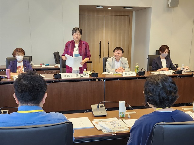 川崎市精神障害者地域生活推進連合会（市精連）と懇談しました。