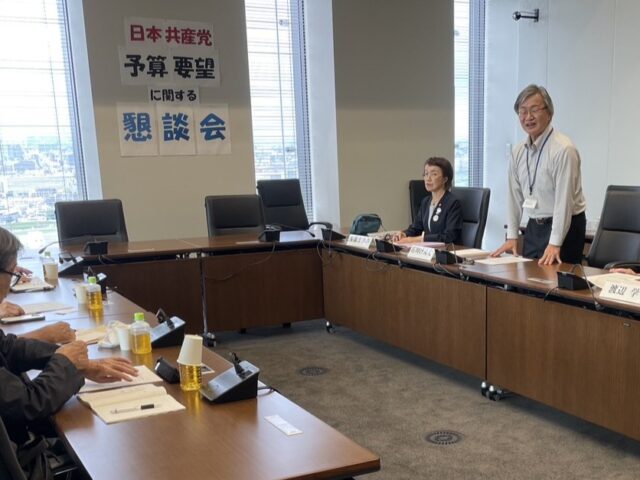 川崎みみの会(補聴器助成を実現する会)と懇談しました。