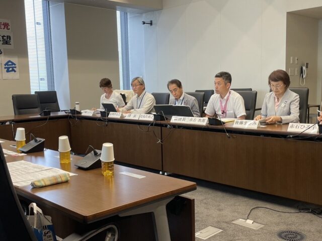 川崎・給食アクション実行委員会と懇談しました