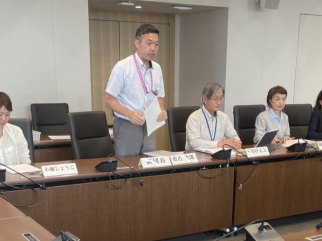 川崎のよりよい保育・子育てを考える会と懇談しました